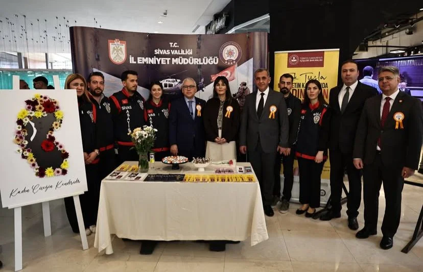 Sivas’ta 25 Kasım’da Kadına Şiddete Karşı Farkındalık Standı