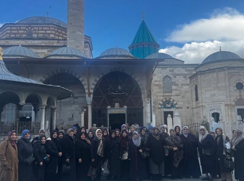 Rukiye Toy Sivaslı Kadınlara Konya Gezisi: İmranlı’nın Çınarları İlk Kez Şehir Dışında! Rukiye Toy Sivaslı Kadınlara Konya Gezisi: İmranlı’nın Çınarları İlk Kez Şehir Dışında!