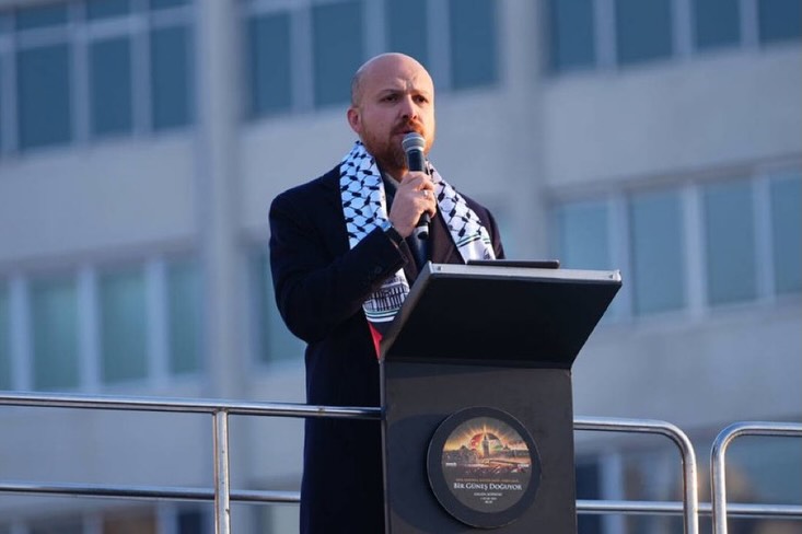 Galata Köprüsü'nde Filistin Yürüyüşü: Yüz Binler Galata Köprüsü'nde Filistin Yürüyüşü: Yüz Binler