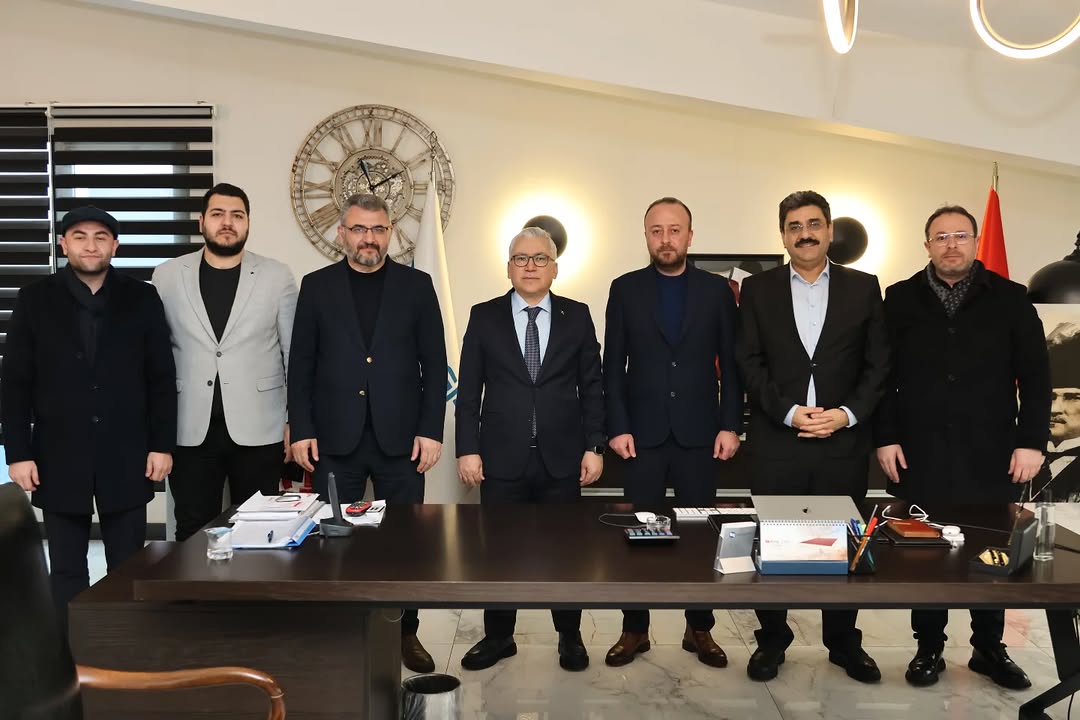 Sivas Protokolünden Kırmızı-Beyazlı Zirve: Sivas Protokolünden Kırmızı-Beyazlı Zirve: