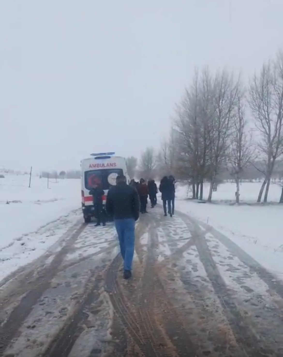Güneykaya Yolunda Korku Dolu Anlar: 20 Öğrencinin Bulunduğu Servis Kaza Yaptı! Güneykaya Yolunda Korku Dolu Anlar: 20 Öğrencinin Bulunduğu Servis Kaza Yaptı!