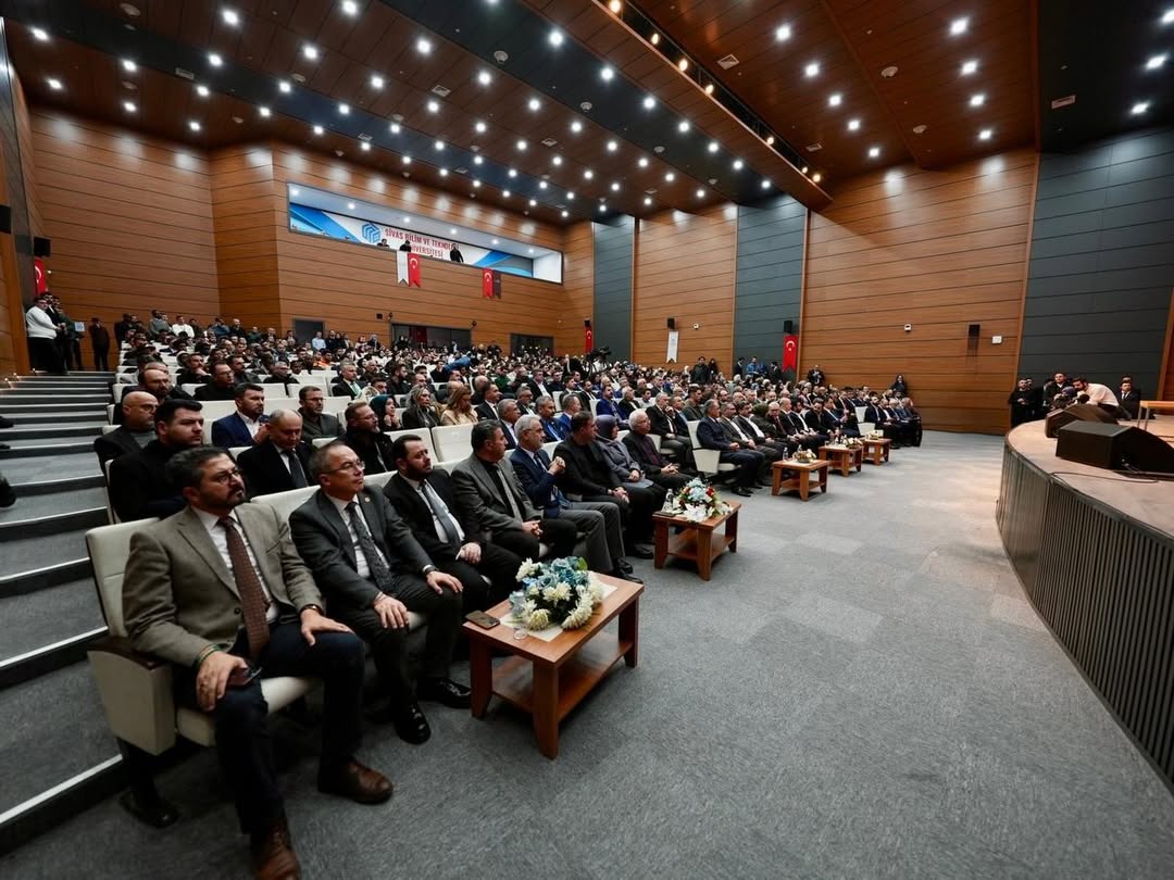 TÜGVA Sivas İl Başkanı M. Taha Akbulut’un Ev Sahipliğinde: "İhtisas Akademi ’26" Lansmanı Gerçekleşti TÜGVA Sivas İl Başkanı M. Taha Akbulut’un Ev Sahipliğinde: "İhtisas Akademi ’26" Lansmanı Gerçekleşti