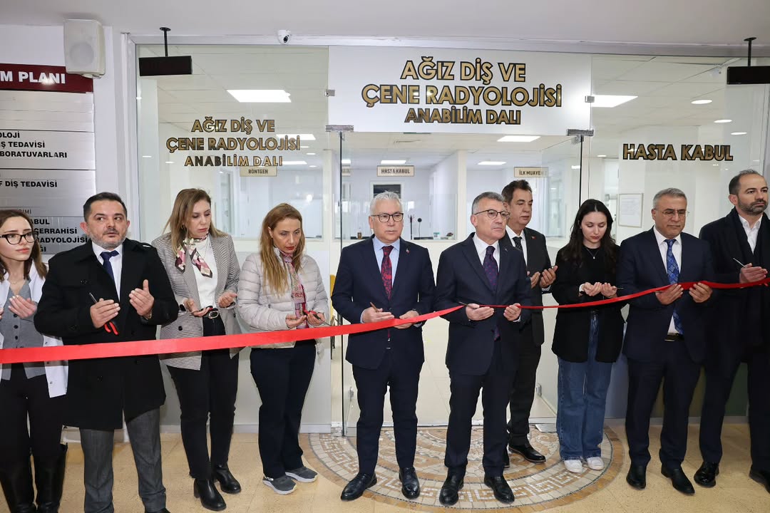 Sivas Cumhuriyet Üniversitesi Diş Hekimliği Fakültesi'nde Yeni Üniteler Hizmete Açıldı Sivas Cumhuriyet Üniversitesi Diş Hekimliği Fakültesi'nde Yeni Üniteler Hizmete Açıldı